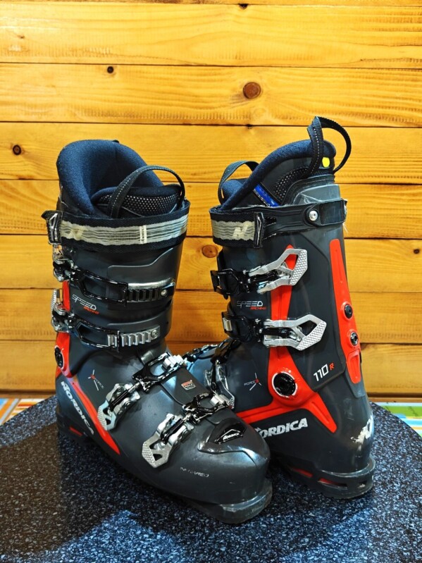 LYŽIARKY NORDICA SPEED MACHINE 110 R GW 28MP